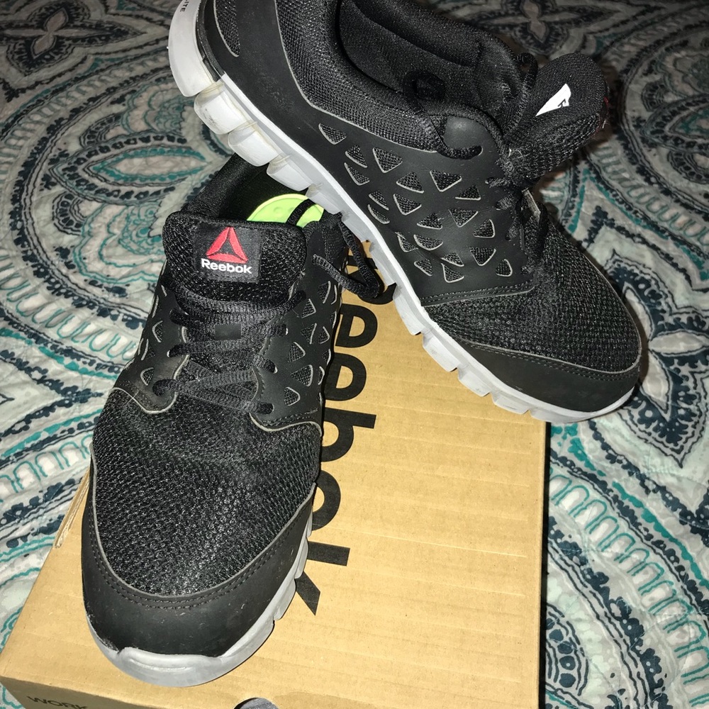 Steel toe Reebok